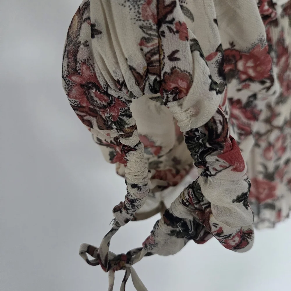 Wilfred Off The Shoulder Floral Top - Picture 3 of 11